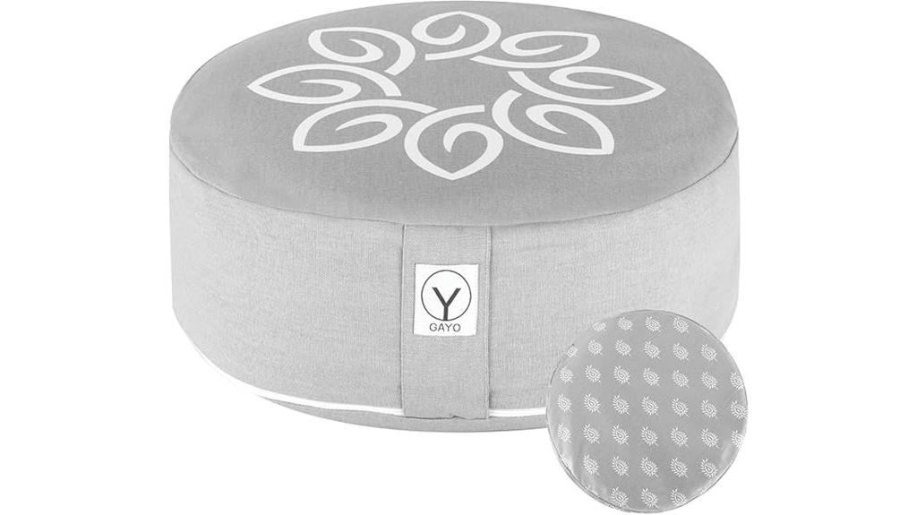 gayo cushion and pillow