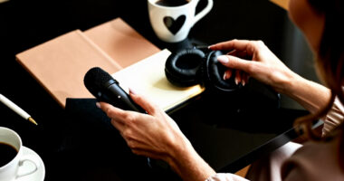 10 Best Gifts for Podcasters Premium in 2026