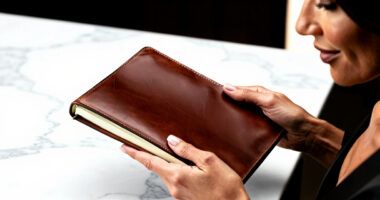 14 Best Leather Journals Luxury in 2026