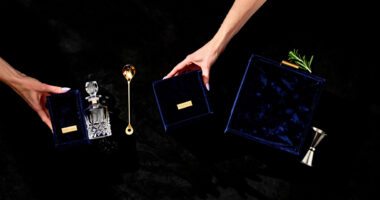 7 Best Gifts for Cocktail Lovers Luxury in 2026
