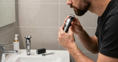 6 Best Men’s Grooming Gadgets in 2026